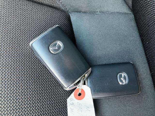 ＭＡＺＤＡ３ファストバック １５Ｓツーリング　１．５　１５Ｓ　ツーリング　ワンオーナー　衝突被害軽減ブレーキ　３６０°ビューモニター　２カメラドライブレコーダー　マツダレーダークルーズ（39枚目）