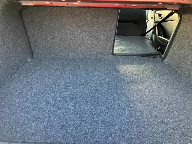 アクセラ １５Ｓ　１．５　１５Ｓ　ワンオーナー　衝突被害軽減ブレーキ　３６０°ビューモニター　フロントドライブレコーダー　オートクルーズ（13枚目）