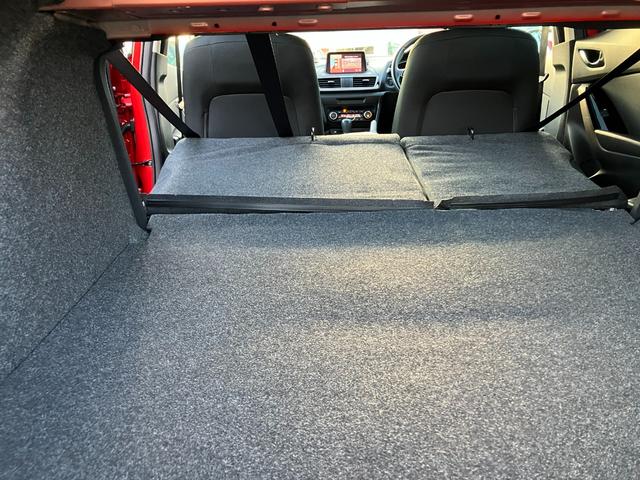 アクセラ １５Ｓ　１．５　１５Ｓ　ワンオーナー　衝突被害軽減ブレーキ　３６０°ビューモニター　フロントドライブレコーダー　オートクルーズ（14枚目）