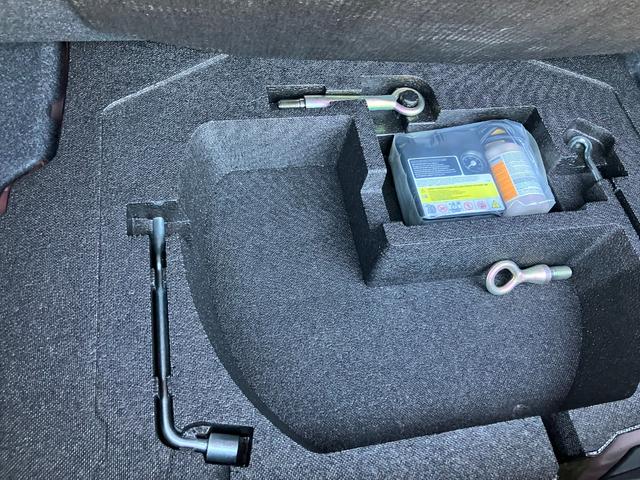 アクセラ １５Ｓ　１．５　１５Ｓ　ワンオーナー　衝突被害軽減ブレーキ　３６０°ビューモニター　フロントドライブレコーダー　オートクルーズ（15枚目）