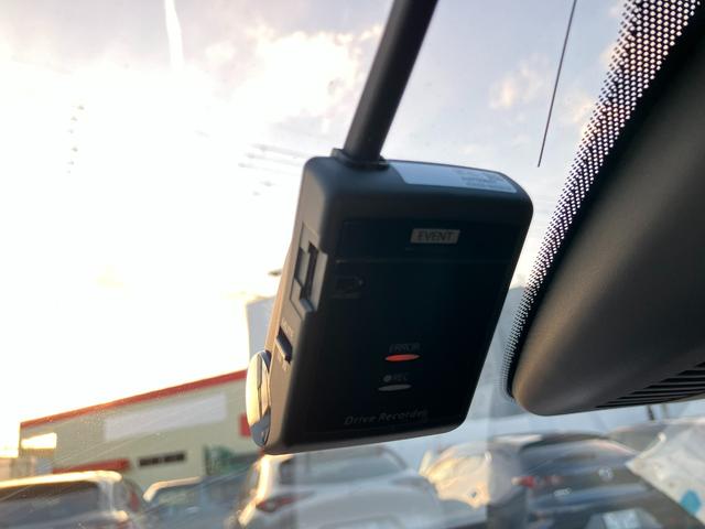 アクセラ １５Ｓ　１．５　１５Ｓ　ワンオーナー　衝突被害軽減ブレーキ　３６０°ビューモニター　フロントドライブレコーダー　オートクルーズ（18枚目）