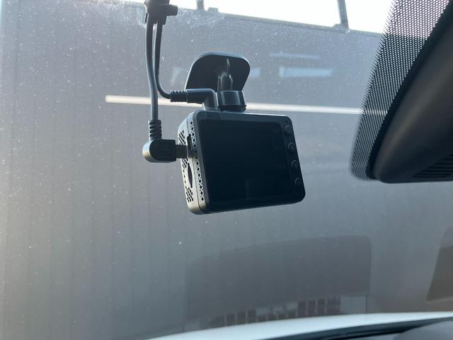 �O�i�t�����g�h���C�u���R�[�_�[�t���ł�