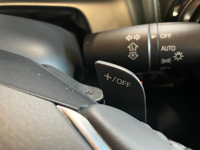 �p�h���V�t�g�t���ŁA�n���h�������ł̃V�t�g�_�E�����A�b�v���ł��܂�