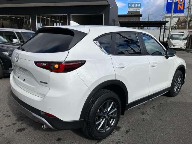 ＣＸ－５ ２．２　ＸＤ　フィールド　ジャーニー　ディーゼルターボ　４Ｗ　ワンオーナー　衝突被害軽減ブレーキ　３６０°ビューモニター　電動パワーシート　電動リアゲート（2枚目）