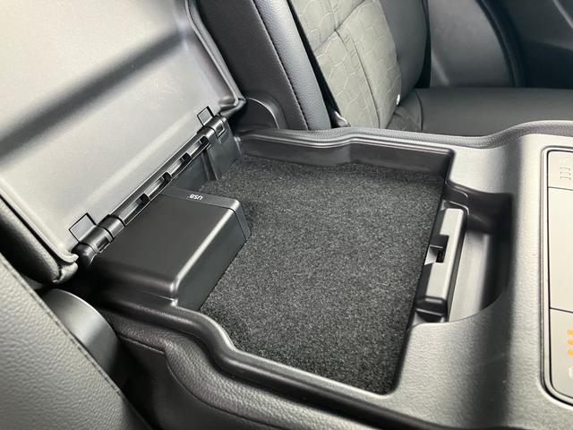 ＣＸ－５ ２．２　ＸＤ　フィールド　ジャーニー　ディーゼルターボ　４Ｗ　ワンオーナー　衝突被害軽減ブレーキ　３６０°ビューモニター　電動パワーシート　電動リアゲート（13枚目）