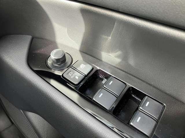 ＣＸ－５ ２．２　ＸＤ　フィールド　ジャーニー　ディーゼルターボ　４Ｗ　ワンオーナー　衝突被害軽減ブレーキ　３６０°ビューモニター　電動パワーシート　電動リアゲート（31枚目）