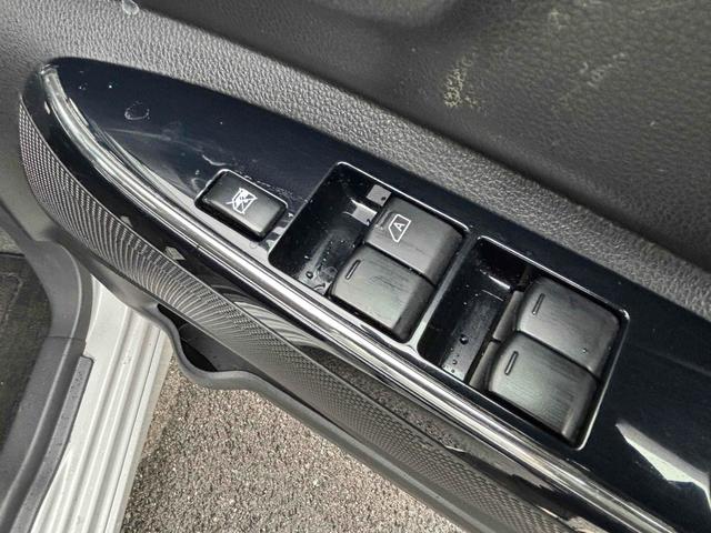 �p���[�E�B���h�E�t�����^�]�ȂőS���̑����J���邱�Ƃ��\�I�I���K�Ƀh���C�u�����y���݂��������܂���