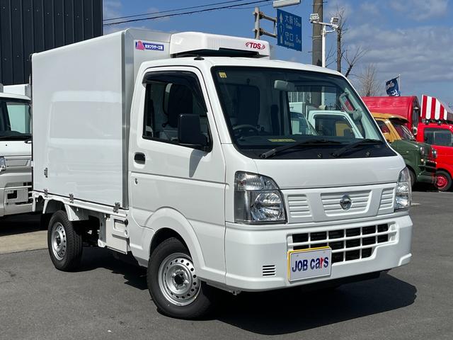 日産 ＮＴ１００クリッパートラック