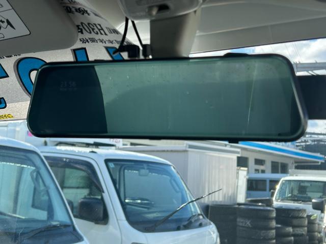 ハイゼットトラック 冷蔵冷凍車　デンソー製　－７℃設定　中温　ＡＴ　４ＷＤ　片側スライドドア　デジタルインナーミラー　片側９０°ストッパー　プラスチックスノコ　庫内灯　非常用ブザー（27枚目）