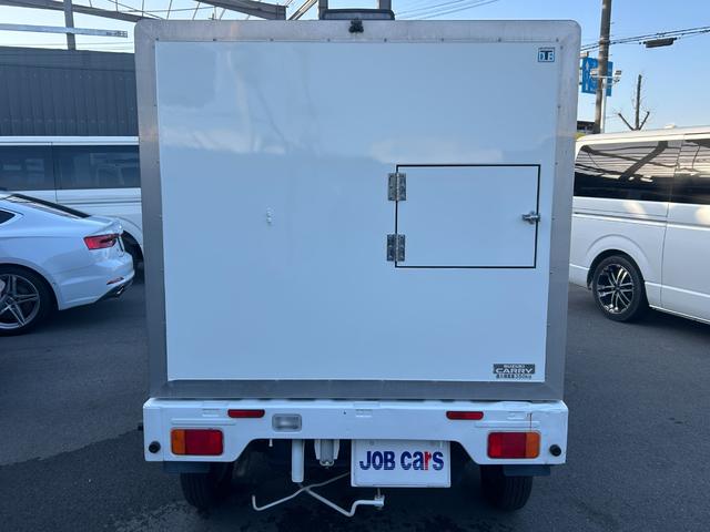 キャリイトラック 移動販売車　陳列棚　ＳＤレコーダー付車載アンプ　スピーカー　ＡＴ　ガラス扉　冷凍機　サーモキング製　‐５℃設定　キーレス　パワーウィンドウ　片側スライドドア　バックカメラ　ドラレコ（12枚目）
