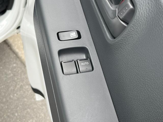 ＮＴ１００クリッパートラック 冷蔵冷凍車　菱重製　中温　‐５℃設定　ＡＴ　届出済未使用車　２コンプ　両側スライドドア　片側９０度ストッパー　キーレス　パワーウィンドウ　プラスチックスノコ　バックソナー　ＡＵＴＯライト　室内灯　荷台寸法　長さ１７５ｃｍ　幅１３０ｃｍ　高さ１１０ｃｍ（42枚目）