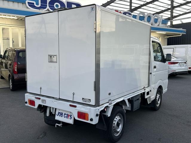キャリイトラック 冷蔵冷凍車　サーモキング製　中温　－５℃設定　ＡＴ　ＥＴＣ　キーレス　集中ドアロック　ナビ　Ｂｌｕｅｔｏｏｔｈ　片側スライドドア　木スノコ　庫内灯　非常ブザー（8枚目）