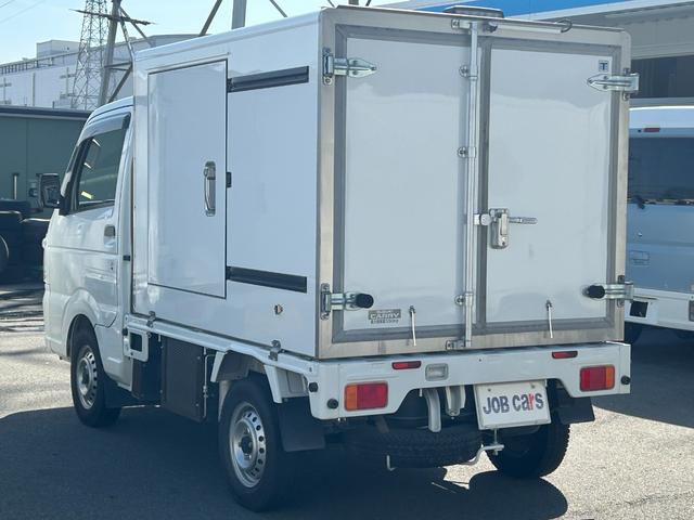 キャリイトラック 冷凍　冷蔵車　－２０℃設定　低温　ＡＴ　サーモキング製　片側スライド付　両側９０度ストッパー付　荷台カーテン付　木スノコ　キーレスキー　１コンプ（8枚目）