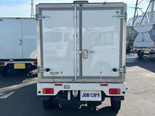 キャリイトラック 冷凍　冷蔵車　－２０℃設定　低温　ＡＴ　サーモキング製　片側スライド付　両側９０度ストッパー付　荷台カーテン付　木スノコ　キーレスキー　１コンプ（10枚目）