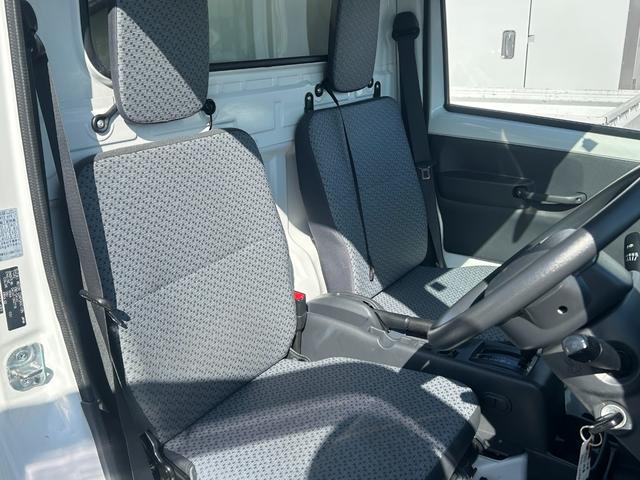 キャリイトラック 冷蔵 冷凍車 サーモキング製 ‐5℃設定 中温 AT ナビ ETC 集中ドアロック 片側スライド 木製スノコ 1コンプ(17枚目)