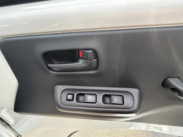 キャリイトラック 冷蔵　冷凍車　サーモキング製　中温　‐５℃設定　ＡＴ　ナビ　ＥＴＣ　集中ドアロック　片側スライド　木製スノコ　１コンプ（29枚目）