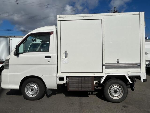 ハイゼットトラック 冷蔵 冷凍車 デンソー製 ‐7℃設定 中温 AT ETC 記録簿 プラスチックスノコ 片側スライド 片側90度ストッパー 水抜き2 パワーウィンドウ(5枚目)