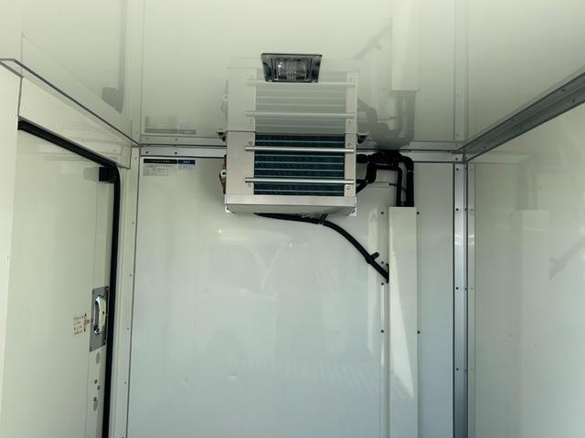 ハイゼットトラック 冷蔵 冷凍車 デンソー製 ‐7℃設定 中温 AT ETC 記録簿 プラスチックスノコ 片側スライド 片側90度ストッパー 水抜き2 パワーウィンドウ(14枚目)