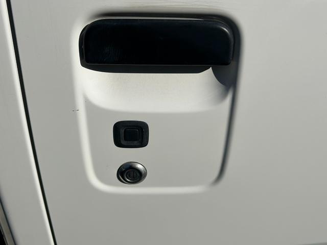 ハイゼットトラック 冷蔵　冷凍車　デンソー製　‐７℃設定　中温　ＡＴ　ナビ　ＴＶ　デジタルインナーミラー　バックモニター　ＥＴＣ　プッシュスタート　ドライブレコーダー　電動格納ミラー　ＬＥＤヘッドライト　コーナーセンサー　スマートアシスト　横滑り防止　プラスチックスノコ（40枚目）