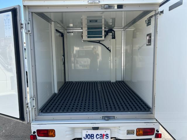 ハイゼットトラック 冷蔵 冷凍車 デンソー製 ‐7℃設定 中温 AT ETC 集中ドアロック プラスチックスノコ 片側スライド 片側90度ストッパー(11枚目)
