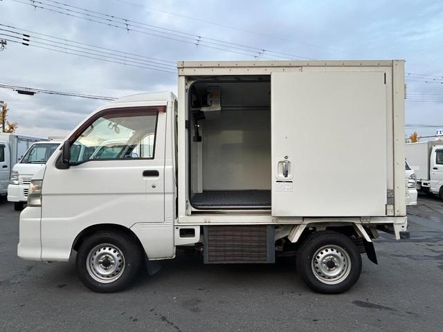 ハイゼットトラック 冷蔵 冷凍車 デンソー製 ‐7℃設定 AT 4WD ETC 集中ドアロック パワーウィンドウ 片側90度ストッパー プラスチックスノコ(7枚目)