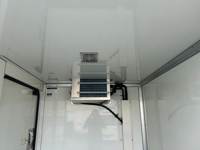 ハイゼットトラック 冷蔵 冷凍車 デンソー製 ‐7℃設定 AT 4WD ETC 集中ドアロック パワーウィンドウ 片側90度ストッパー プラスチックスノコ(16枚目)