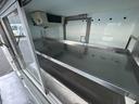 キャリイトラック 移動販売車　陳列棚　ＳＤレコーダー付車載アンプ　スピーカー　ＡＴ　ガラス扉　冷凍機　サーモキング製　‐５℃設定　キーレス　パワーウィンドウ　片側スライドドア　バックカメラ　ドラレコ（7枚目）