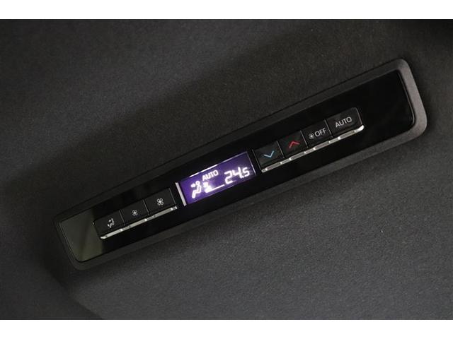 ヴォクシー ハイブリッドＳ－Ｚ　フルセグＴＶ　ディスプレイオーディオナビ　ＤＶＤ再生　バックカメラ　衝突被害軽減システム　ＥＴＣ　両側電動スライド　ＬＥＤヘッドランプ　乗車定員７人　３列シート　シートヒーター　Ｂｌｕｅｔｏｏｔｈ（11枚目）