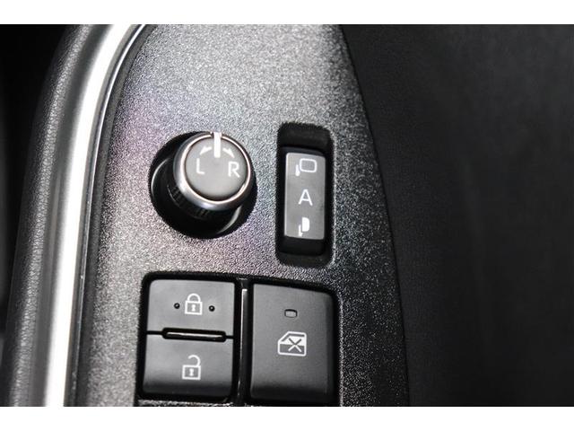 ヴォクシー ハイブリッドＳ－Ｚ　フルセグＴＶ　ディスプレイオーディオナビ　ＤＶＤ再生　バックカメラ　衝突被害軽減システム　ＥＴＣ　両側電動スライド　ＬＥＤヘッドランプ　乗車定員７人　３列シート　シートヒーター　Ｂｌｕｅｔｏｏｔｈ（17枚目）