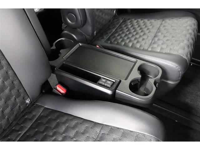 ヴォクシー ハイブリッドＳ－Ｚ　フルセグＴＶ　ディスプレイオーディオナビ　ＤＶＤ再生　バックカメラ　衝突被害軽減システム　ＥＴＣ　両側電動スライド　ＬＥＤヘッドランプ　乗車定員７人　３列シート　シートヒーター　Ｂｌｕｅｔｏｏｔｈ（19枚目）