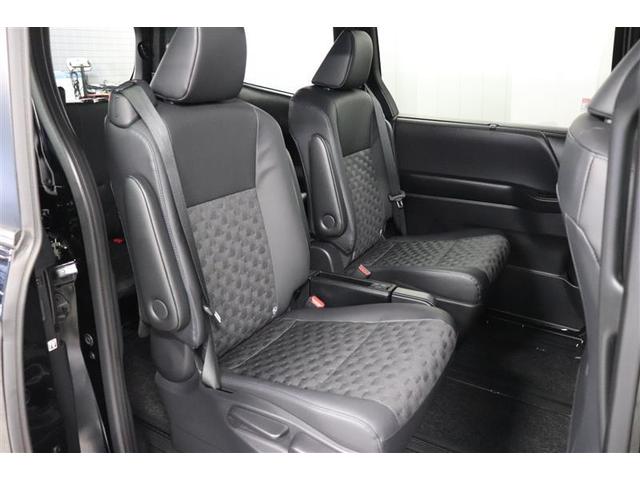 ヴォクシー ハイブリッドＳ－Ｚ　フルセグＴＶ　ディスプレイオーディオナビ　ＤＶＤ再生　バックカメラ　衝突被害軽減システム　ＥＴＣ　両側電動スライド　ＬＥＤヘッドランプ　乗車定員７人　３列シート　シートヒーター　Ｂｌｕｅｔｏｏｔｈ（23枚目）