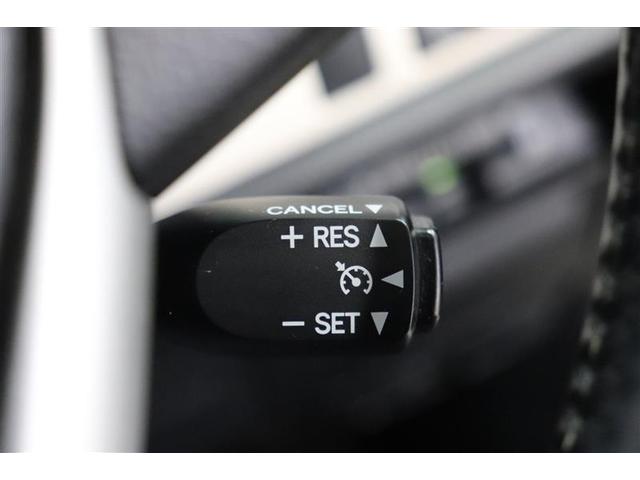 ノア ハイブリッドＧ　フルセグＴＶ　メモリーナビ　ＤＶＤ再生　後席モニター　バックカメラ　衝突被害軽減システム　ＥＴＣ　ＬＥＤヘッドランプ　乗車定員７人　３列シート　シートヒーター　両側パワースライドドア（17枚目）