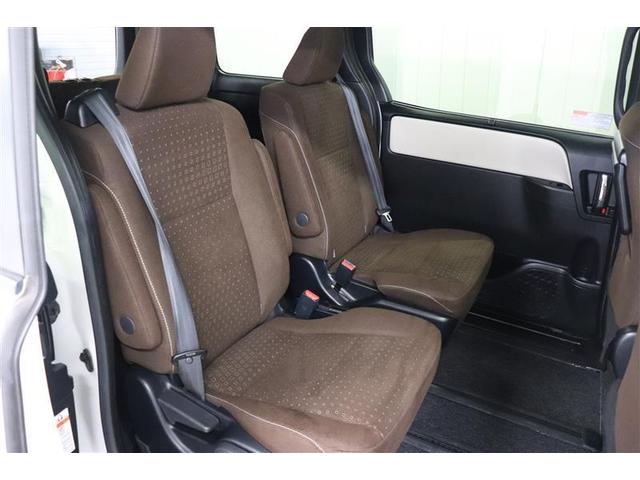 ノア ハイブリッドＧ　フルセグＴＶ　メモリーナビ　ＤＶＤ再生　後席モニター　バックカメラ　衝突被害軽減システム　ＥＴＣ　ＬＥＤヘッドランプ　乗車定員７人　３列シート　シートヒーター　両側パワースライドドア（26枚目）