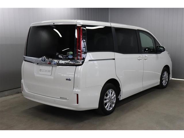 ノア ハイブリッドＧ　フルセグＴＶ　メモリーナビ　ＤＶＤ再生　後席モニター　バックカメラ　衝突被害軽減システム　ＥＴＣ　ＬＥＤヘッドランプ　乗車定員７人　３列シート　シートヒーター　両側パワースライドドア（36枚目）