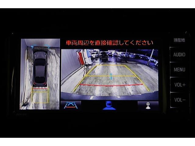 プリウス ＳセーフティプラスＩＩ　ワンセグ　メモリーナビ　パノラミックビューモニター　電源コンセント　衝突被害軽減システム　ＥＴＣ　ＬＥＤヘッドランプ　ワンオーナー　ＬＥＤフォグランプ　純正アルミ　先進ライト　コーナーセンサー（6枚目）