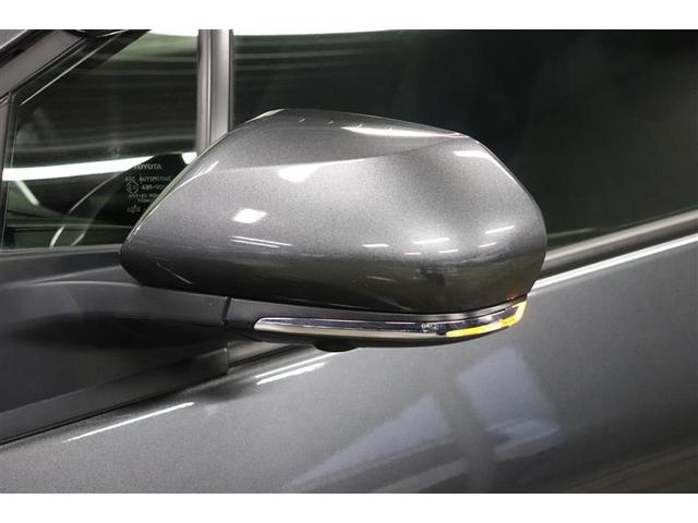 プリウス ＳセーフティプラスＩＩ　ワンセグ　メモリーナビ　パノラミックビューモニター　電源コンセント　衝突被害軽減システム　ＥＴＣ　ＬＥＤヘッドランプ　ワンオーナー　ＬＥＤフォグランプ　純正アルミ　先進ライト　コーナーセンサー（29枚目）