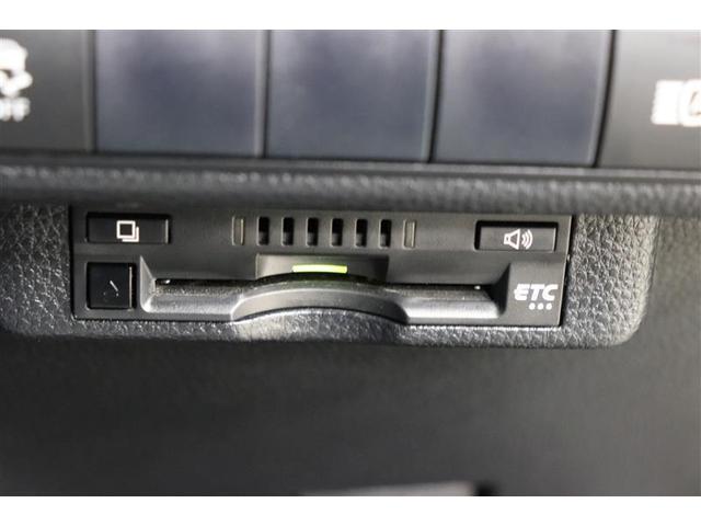 カローラスポーツ ハイブリッドＧ　スタイルパッケージ　バックモニター　ブラインドスポットモニター　純正アルミ　ＬＥＤヘッドライト　ＬＥＤフォグランプ　ＥＴＣ　オートドライブ　コーナーセンサー　先進ライト　Ｂｌｕｅｔｏｏｔｈ（7枚目）