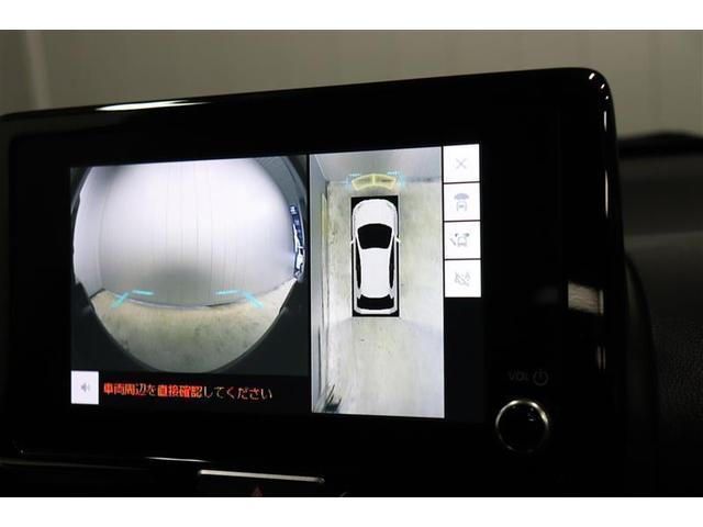 前後に装備されたセンサーで障害物（静止物）を検知。モニターへ周囲の映像を表示し警告音でも危険をお知らせ。誤発進抑制のパーキングサポートブレーキ搭載しています。