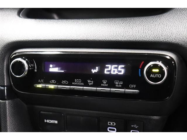 設定温度に風量などを自動で調節。面倒な操作をすることなく一定温度を維持でき快適な車内空間です。