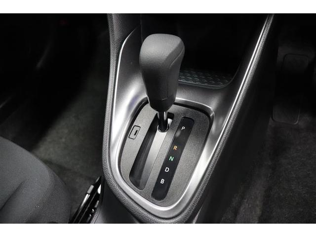 従来のＡＴに比べ変速ショックの少ないＣＶＴ。シフトの操作はＡＴ車と同じです。