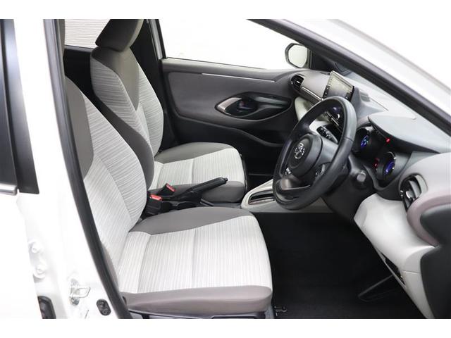 ヤリス ハイブリッドＺ　ＤＶＤ再生　バックカメラ　衝突被害軽減システム　ＥＴＣ　ＬＥＤヘッドランプ　シートヒーター　Ｂｌｕｅｔｏｏｔｈ　オートドライブ（20枚目）