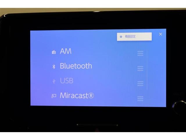 ヤリスクロス ハイブリッドＧ　パノラミックビューモニター　ブラインドスポットモニター　純正アルミ　ハロゲンヘッドライト　ＥＴＣ　オートドライブ　コーナーセンサー　先進ライト　シートヒーター　電源コンセント　Ｂｌｕｅｔｏｏｔｈ（3枚目）