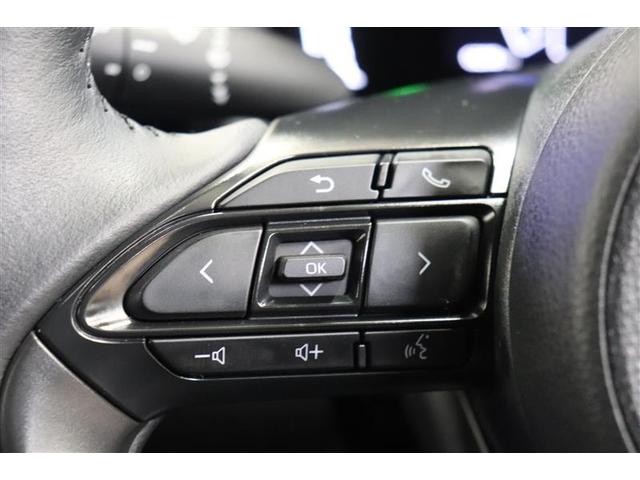 ヤリスクロス ハイブリッドＧ　パノラミックビューモニター　ブラインドスポットモニター　純正アルミ　ハロゲンヘッドライト　ＥＴＣ　オートドライブ　コーナーセンサー　先進ライト　シートヒーター　電源コンセント　Ｂｌｕｅｔｏｏｔｈ（13枚目）