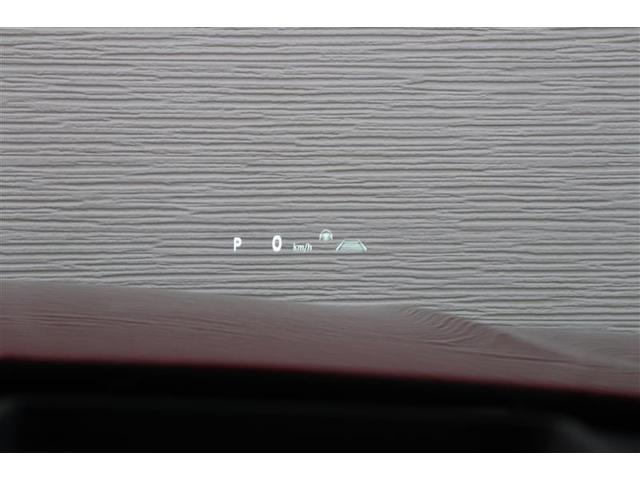 �ԑ��Ȃǂ��t�����g�K���X�ɏƎ˂��\������w�b�h�A�b�v�f�B�X�v���C�B�^�]���̎����ړ���������S�^�]�ɂ��v����