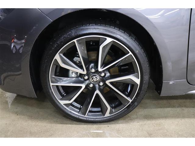 �A���~�z�C�[���͌����ڂ��i�D�悭�A�S�̂̈�ۂ��������߂Ă���܂��B