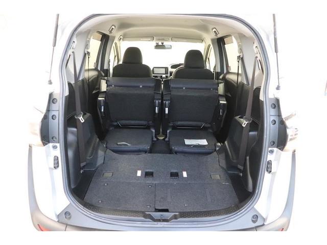 �R��ڃV�[�g�͂Q��ڃV�[�g���֊i�[�\�B�傫�ȉו�����������ςނ��Ƃ��ł��܂��B