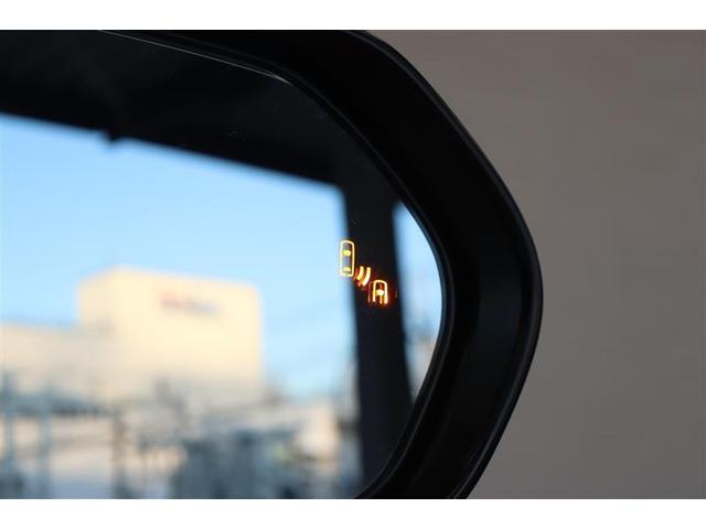 �Ԑ��ύX���̌����ɂ����΂ߌ���̎��p����̎ԗ��ڋ߂��h�A�~���[�̃����v�ł��m�点���Ă����u���C���h�X�|�b�g���j�^�[