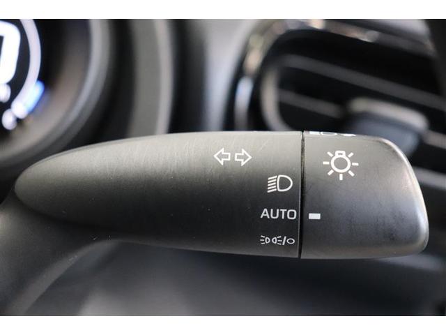 ���̖͂��邳�����m���Ď����Ń��C�g�̓_���E���������Ă����I�[�g���C�g�𑕔��B