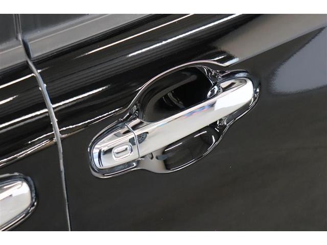 �X���C�h�h�A�̓h�A�n���h���̃{�^������ŊJ�\�B���̃A�����b�N�������ɍs���Ă����̂ŉו��Ŏ肪�ǂ����Ă��鎞�ɕ֗��ł��B