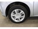 こちらのお車は現状での販売とさせて頂いております。タイヤの状態や残り溝など実際にご確認ください。